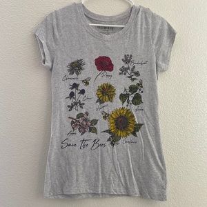 Cute 🌸 gray t-shirt